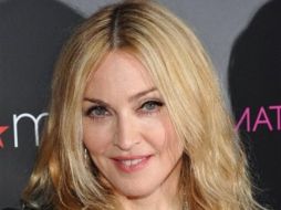 El hombre es fan y está enamorado de la intérprete. AP  /