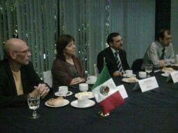 Alex Blanch, Paz Nieto, Víctor Mijangos y Joxean Fernández, resaltaron los beneficios de los cursos de capacitación.A.JIMENEZ  /