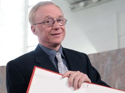 Tras la muerte violenta de su hijo, Grossmann interrumpió la escritura del libro, pero luego optó por retomarla. AP  /