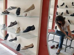 La zona zapatera busca recobrar la importancia de los 80 y 90. ARCHIVO  /