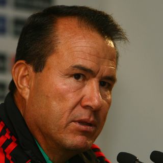 Efraín no tiene favorito entre Vucetich y 'Chepo'