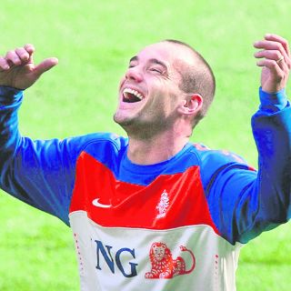 Sneijder, con Inter hasta 2015