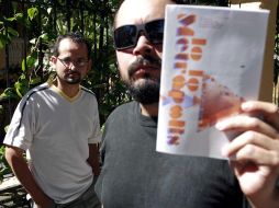 Carlos Vicente Castro, editor de ''Metrópolis'', y Carlos Maldonado, asesor de artes plásticas de la revista. E. PACHECO  /