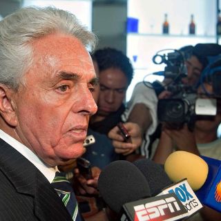 Néstor sí se disculpó: Justino Compeán