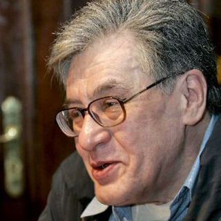 Inicia José Emilio Pacheco serie ‘Literatura mexicana hacia 1910’