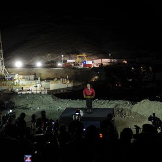 Los 33 mineros nos han dado un ejemplo: Piñera