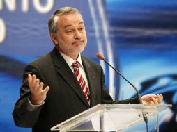 Emilio González Márquez, responsabilizó al Gobierno de la República de escatimar recursos para la UdeG. ARCHIVO  /