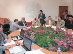 Integrantes del Consejo Estatal de Seguridad estuvieron ayer con diputados de la Comisión de Seguridad en el Congreso local. ESPECIAL  /