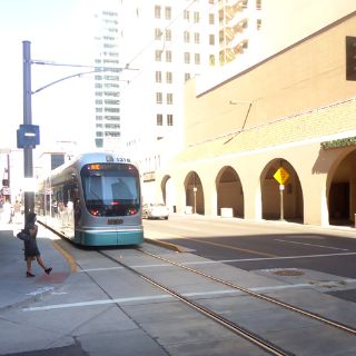 Condiciones para un tren eléctrico en Zapopan son distintas: Martínez Mora