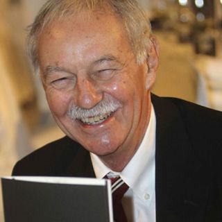 El Premio Planeta de novela fue para Eduardo Mendoza