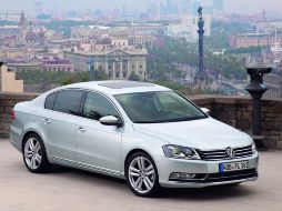 Volkswagen Passat 2011. ESPECIAL  /