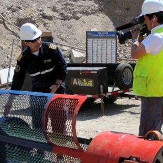 Mineros chilenos son “oro puro” para los medios