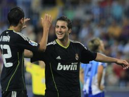 El Madrid ganó con doblete de Gonzalo Higuaín (der) y Cristiano Ronaldo. AFP  /