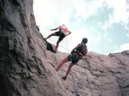 Practicar rápel genera adrenalina  y sensaciones inolvidables. ESPECIAL  /