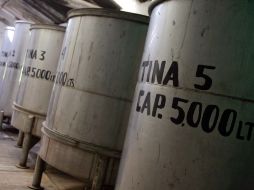 Uno de los retos tecnológicos, de la cadena productiva de este licor es perfeccionar la detección de metales pesados. EL INFORMADOR  /