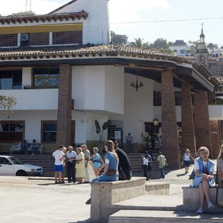 Puerto Vallarta, uno de los municipios más endeudados del país