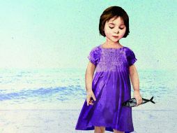 La novela La mujer que buceó dentro del corazón del mundo, de Sabina Berman, es una edición del sello Destino.ESPECIAL  /