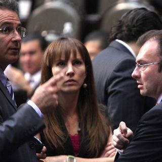 Presupuesto económico genera ‘‘jaloneos’’ entre PRI, PAN y PRD