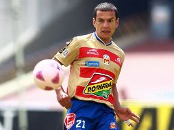 Jaime Lozano del conjunto  Morelia, durante el juego ante pachuca en el torneo Apertura 2010. MEXSPORT  /