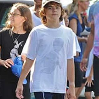 Hijos de Michael Jackson quieren recuperar Neverland