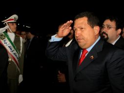 Hugo Chávez arribando a Teherán. REUTERS  /