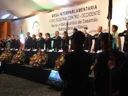 Aspecto del tercer foro regional 'Hacia un marco jurídico del desarrollo e México', presidido por Emilio González Márquez. A. HINOJOSA  /