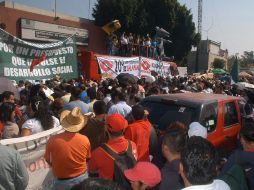 Productores de tabaco de varios estados protestan en las inmediaciones de la Cámara de Diputados contra el alza a los cigarros. NTX  /