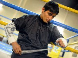 Erik “Terrible” Morales se medirá al ex campeón mundial de las 130 libras, “Hiena” Barrios. MEXSPORT  /