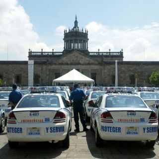 Tesorería tapatía desconoce el costo del arrendamiento de patrullas