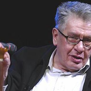 José Emilio Pacheco defiende a Sor Juana Inés de la Cruz