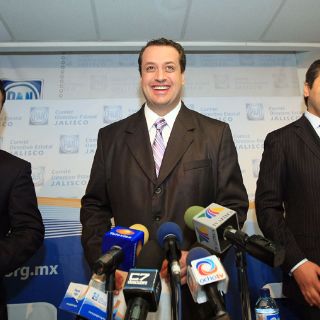 Cada patrulla costará 580 mil pesos, afirman panistas