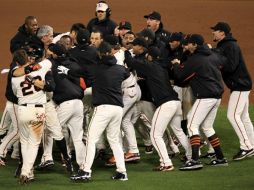 Los Gigantes de San Francisco celebran la victoria. AFP  /