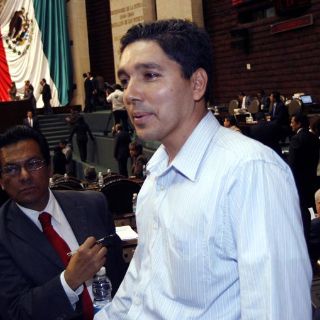 El PRD evalúa sacar a Godoy Toscano de San Lázaro