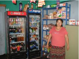 Se acreditan al mes alrededor de ocho mil pequeñas y medianas empresas. ARCHIVO  /