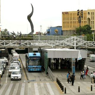 Nadie puede poner plazos al tema de la movilidad: Héctor Vielma