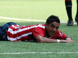 El cuerpo médico de Chivas afirma que no habrá problema para que Fabián juegue el Clásico de mañana. MEXSPORT  /