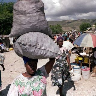 España coordina con ONG’s ayuda a Haití tras brote de cólera