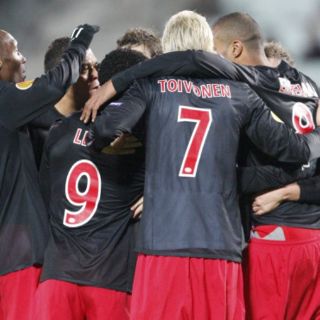 El ‘Maza’ juega en la goleada del PSV