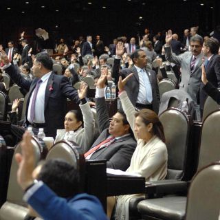 IP cuestiona a legisladores por medidas 'artificiales' para elevar ingresos