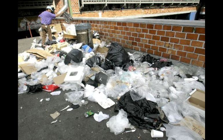 El programa de separación de residuos, se está implementando en todas las direcciones generales del Ayuntamiento de Zapopan. ARCHIVO  /