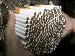 En días pasados surgió la propuesta de incrementar siete pesos al impuesto de cigarros. ARCHIVO  /