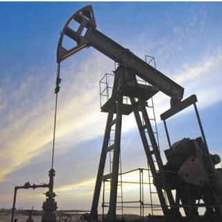 Precios del crudo y el PIB, puntos débiles en Ley de Ingresos