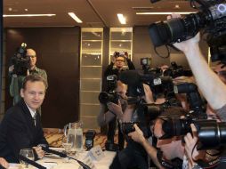 El fundador de WikiLeaks durante el anuncio de la publicación de 391 mil documentos secretos sobre la guerra de Iraq. EFE  /