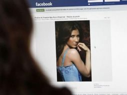 Imagen tomada de Facebook de Anna Chapman, una de las espías condecoradas por el primer ministro Valdimir Putin. ESPECIAL  /