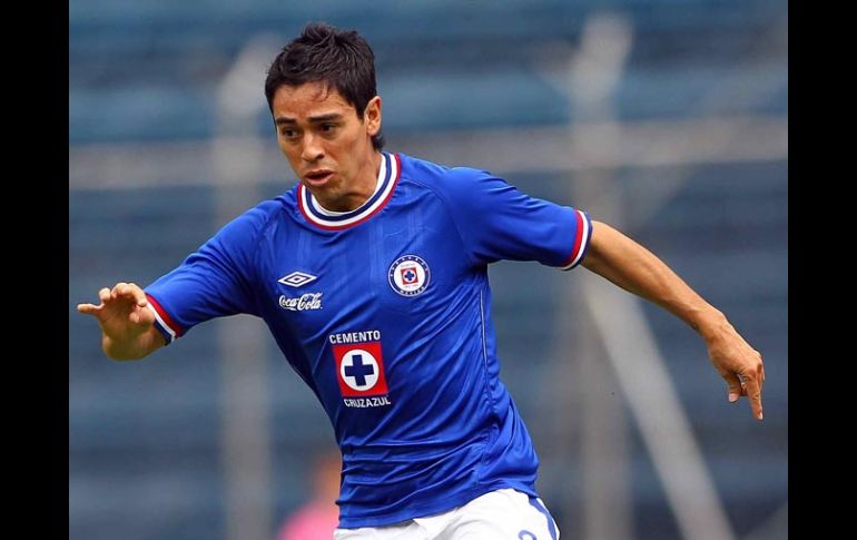 El defensa Fausto Pinto  del Cruz azul listo para enfrentar a el Monterrey.MEXSPORT  /