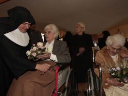 Las mujeres fueron reconocidas por la institución. EFE  /