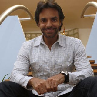 Lucero y Derbez conducirán el Grammy Latino