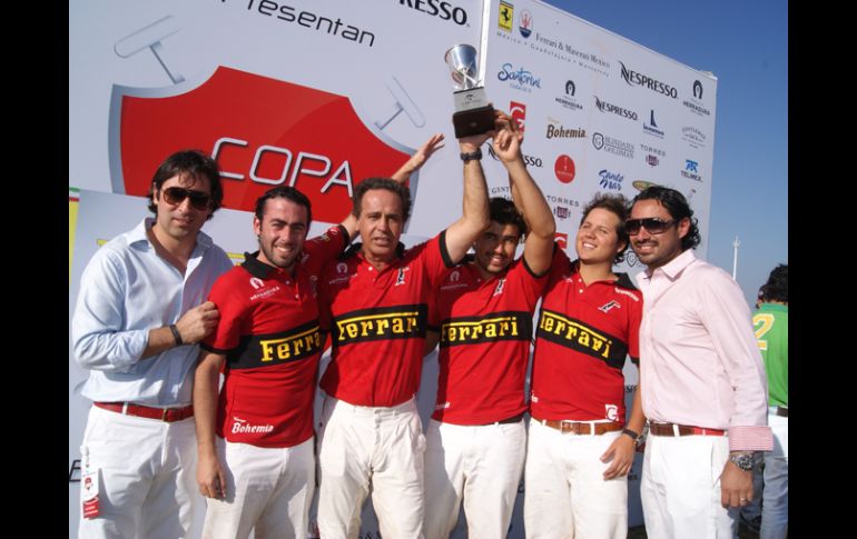 Copa Ferrari-Maserati, Equipo Ferrari.  /