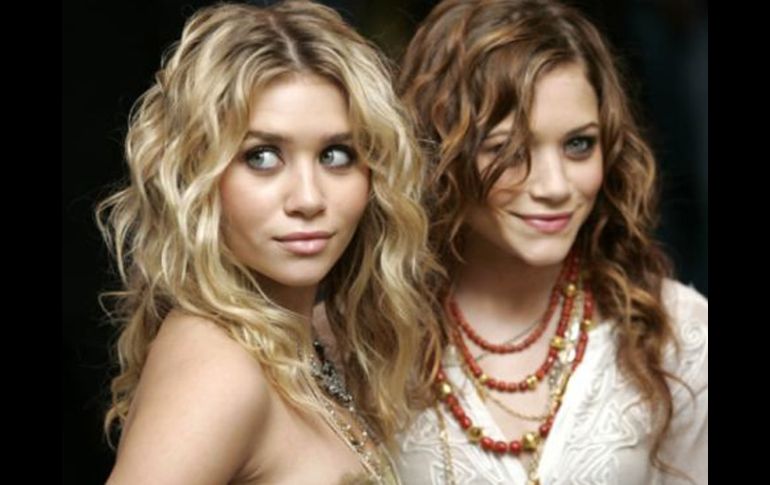 Las hermanas revelaron que su línea está inspirada por sastres británicos de Savile Row. ESPECIAL  /