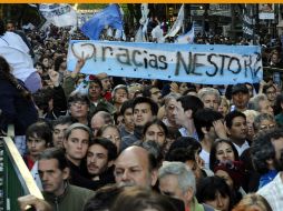 Miles de argentinos despidieron al ex presidente de Argentina, Néstor Kirchner. AFP  /